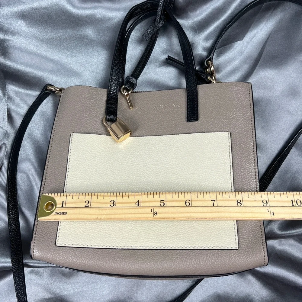 Marc Jacobs Mini Grind‎ Lock Key Tote Bag Beige Leather Top Handle Crossbody 13”